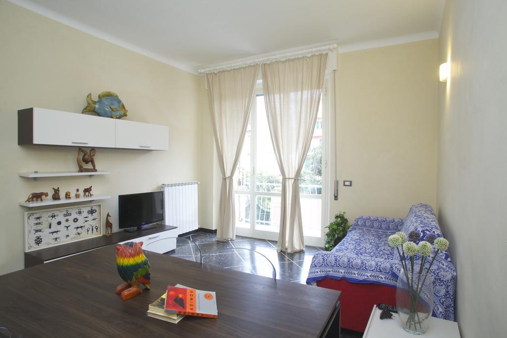 Riviera Apartments Levanto Habitación foto