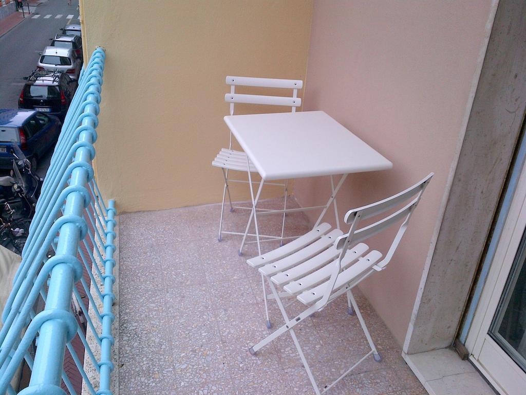 Riviera Apartments Levanto Habitación foto