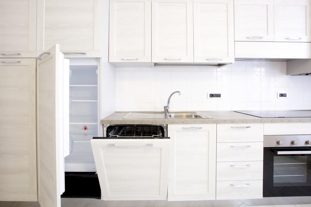 Riviera Apartments Levanto Habitación foto